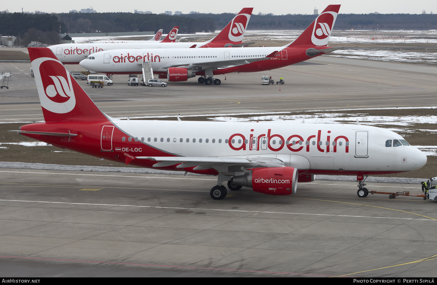 Aircraft Photo of OE-LOC | Airbus A319-112 | Air Berlin | AirHistory.net #185947