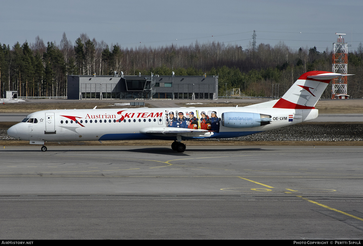 Aircraft Photo of OE-LVM | Fokker 100 (F28-0100) | Austrian Airlines | AirHistory.net #185979