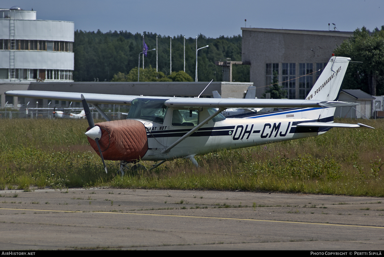 Aircraft Photo of OH-CMJ | Cessna 152 | Poutahaukat | AirHistory.net #186060