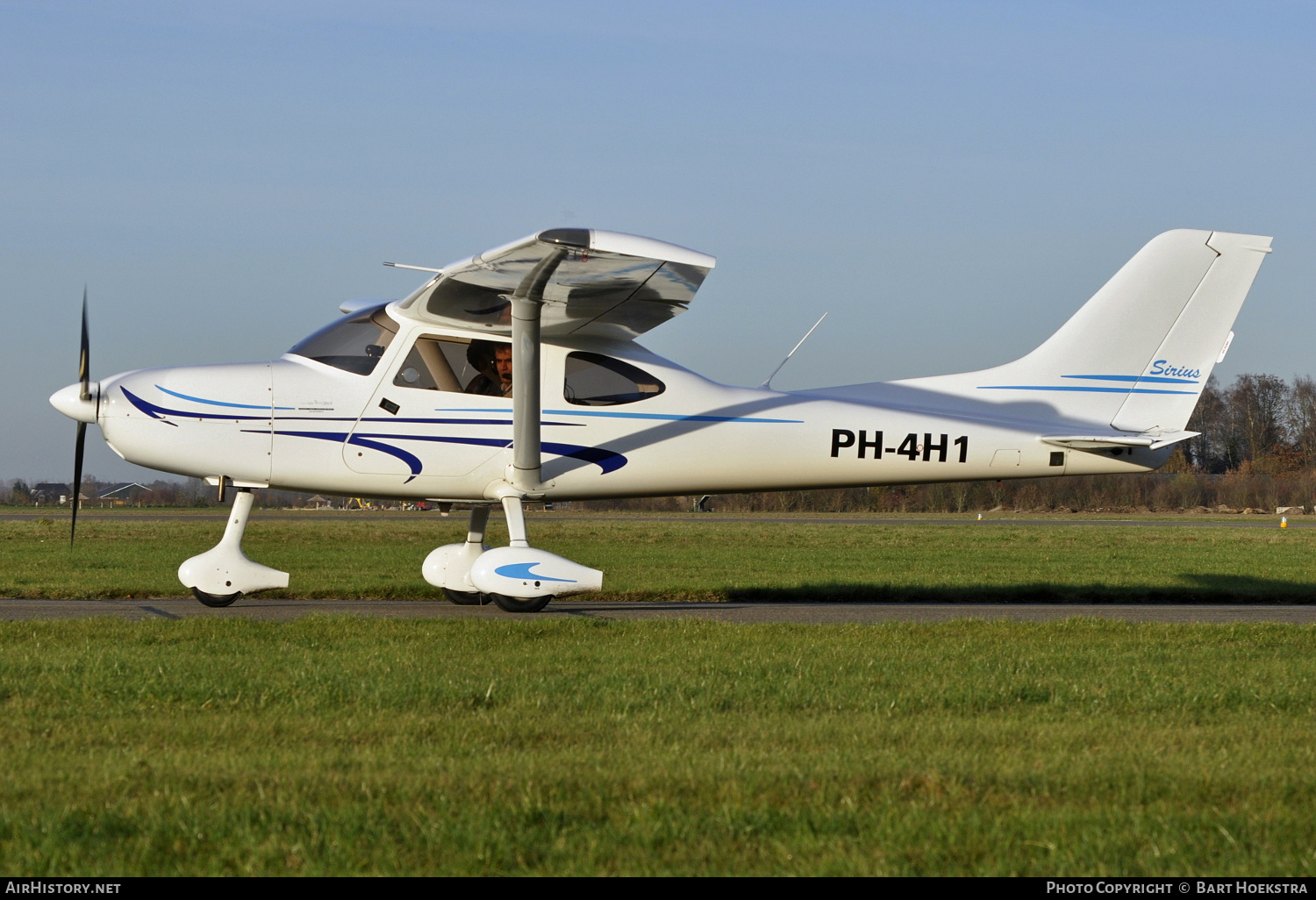 Aircraft Photo of PH-4H1 | TL Ultralight TL-3000 Sirius | AirHistory.net #186095