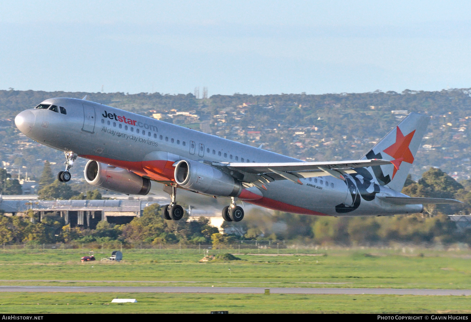 Aircraft Photo of VH-XJE | Airbus A320-232 | Jetstar Airways | AirHistory.net #186106