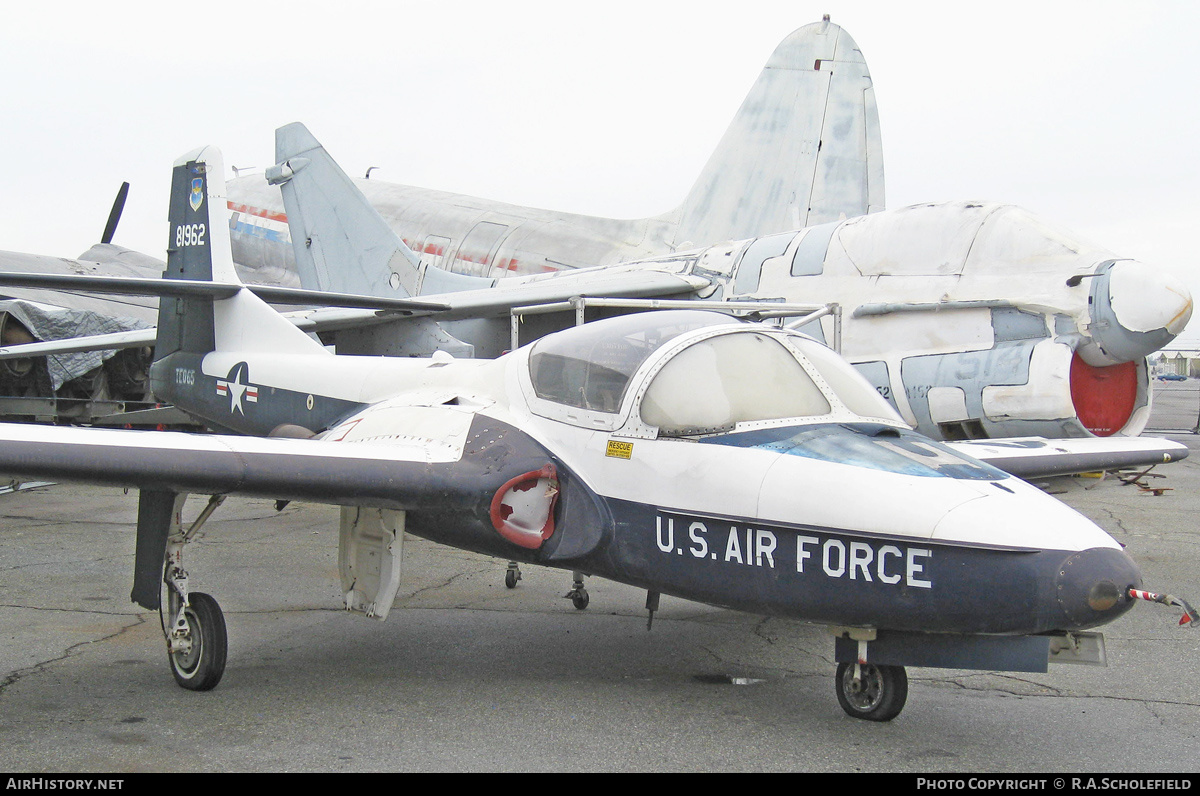 Aircraft Photo of 58-1962 / 81962 | Cessna T-37B Tweety Bird | USA - Air Force | AirHistory.net #186146