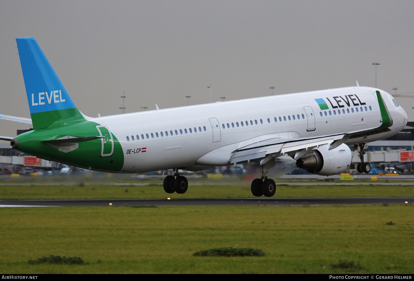 Aircraft Photo of OE-LCP | Airbus A321-211 | Level | AirHistory.net #186305