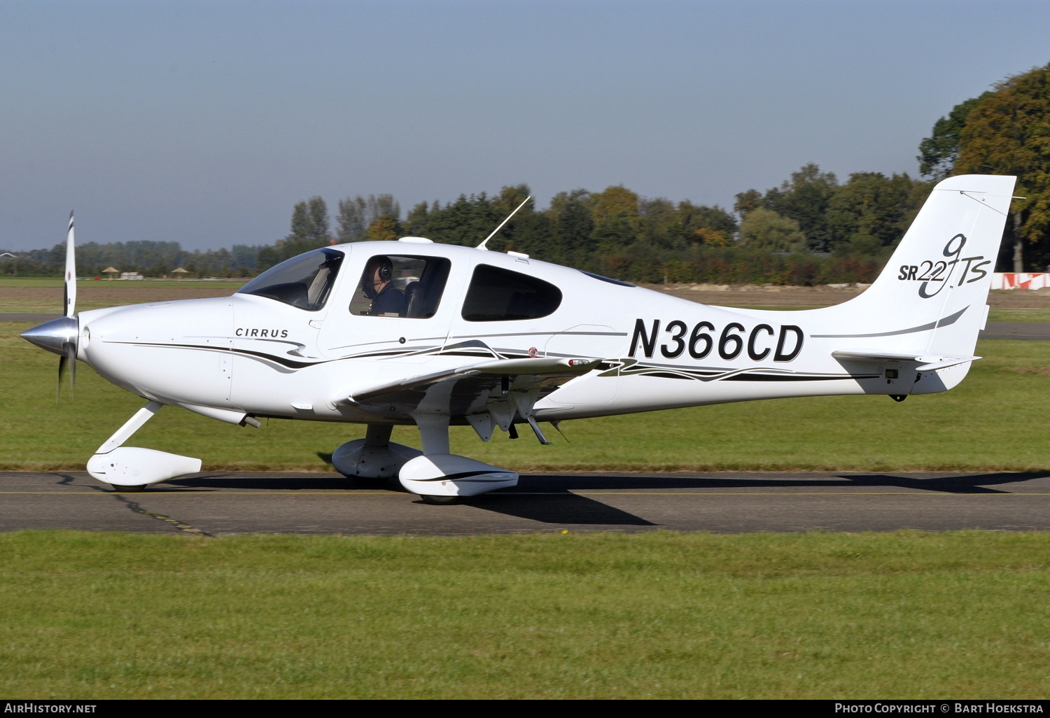 Aircraft Photo of N366CD | Cirrus SR-22 G2-GTS | AirHistory.net #186344