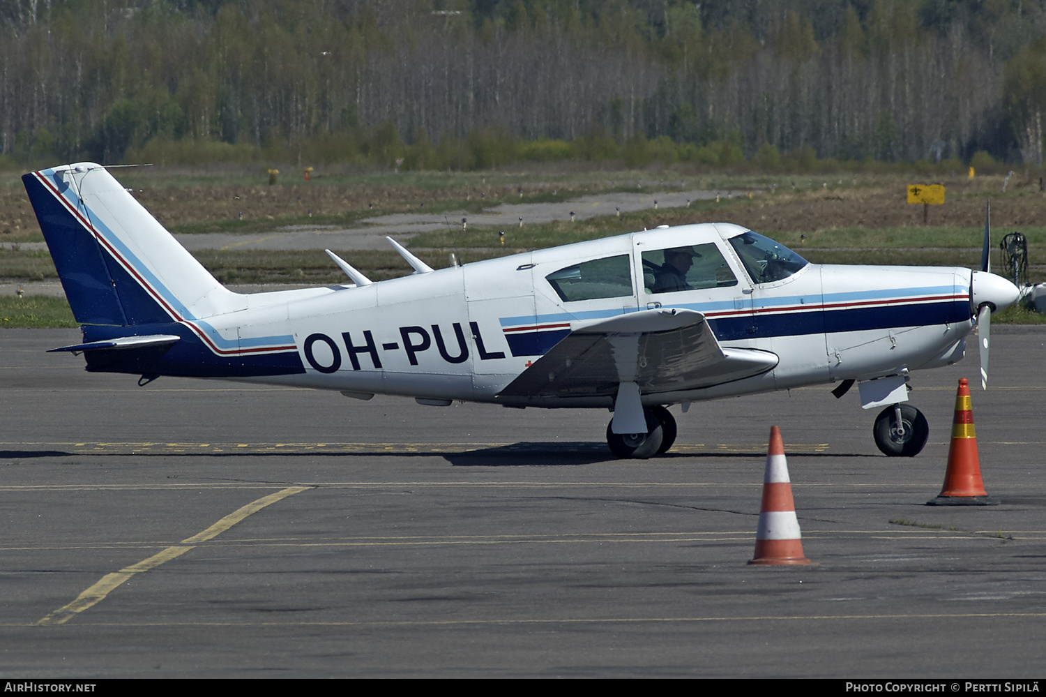 Aircraft Photo of OH-PUL | Piper PA-24-180 Comanche | AirHistory.net #186645
