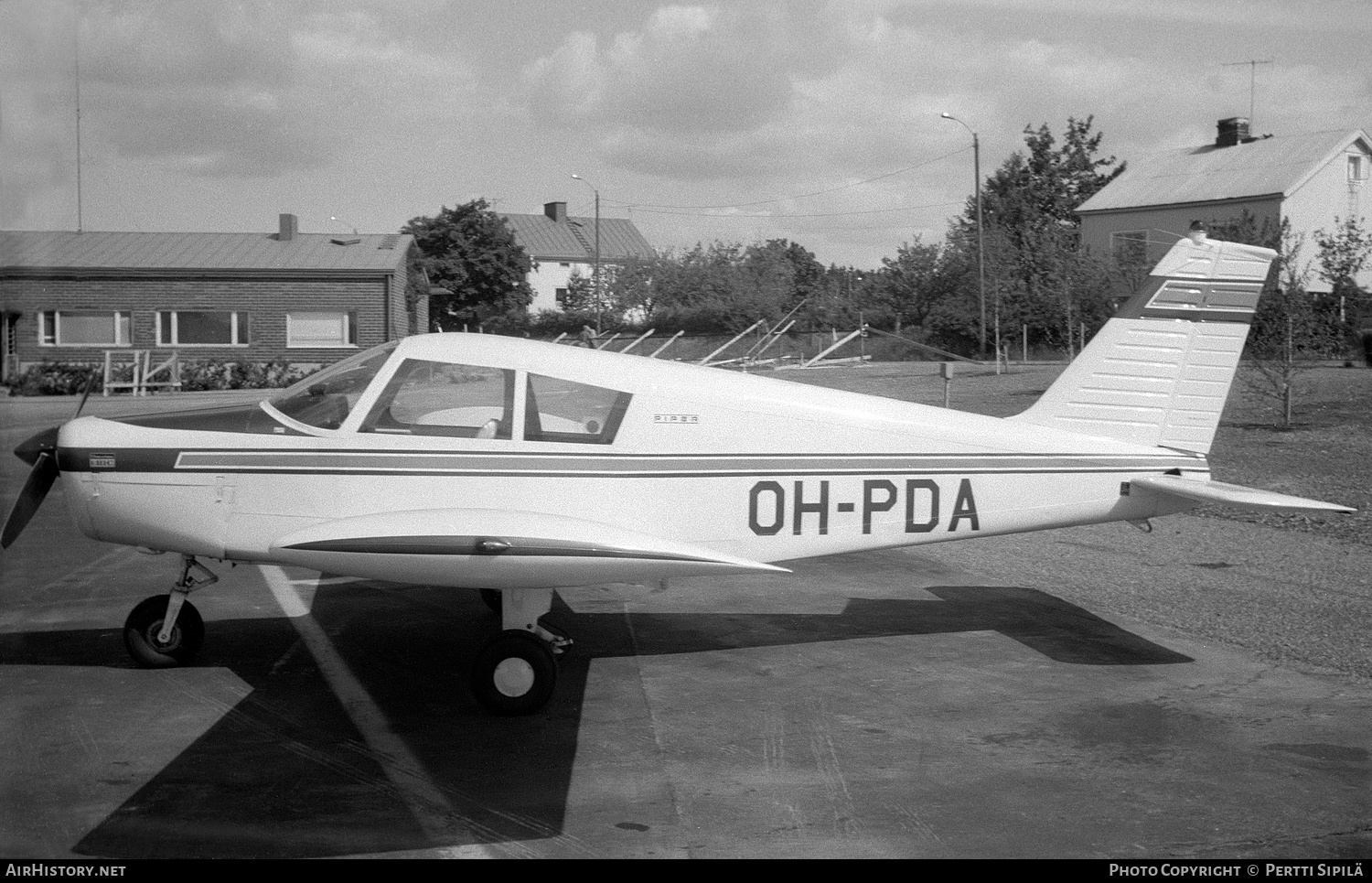 Aircraft Photo of OH-PDA | Piper PA-28-140 Cherokee C | AirHistory.net #186686