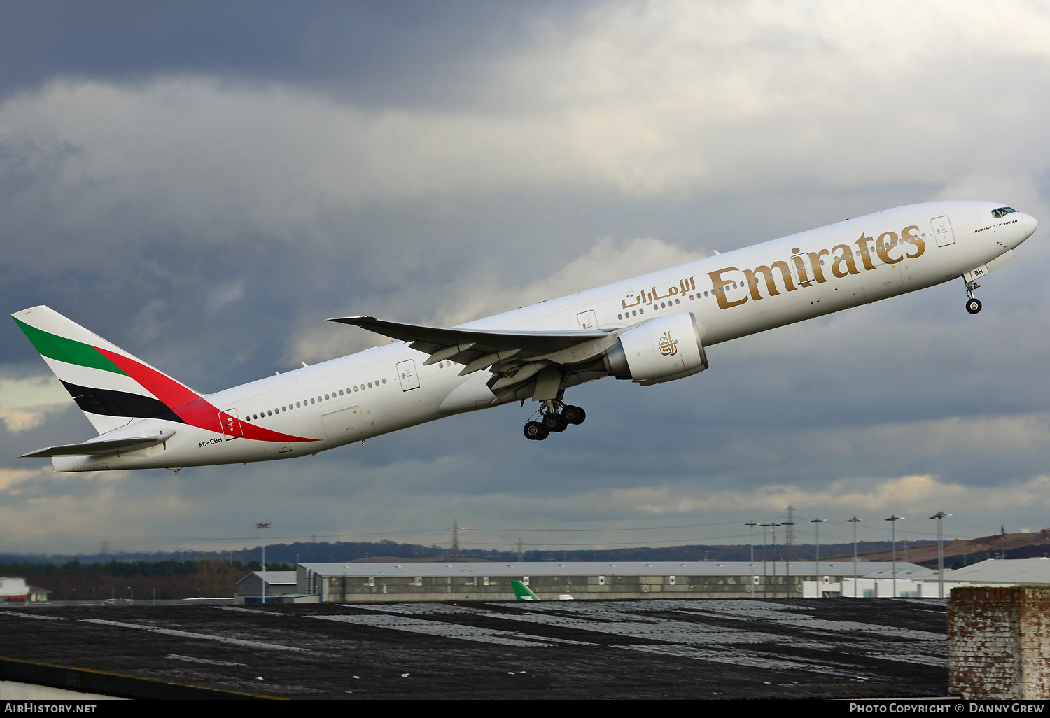 Aircraft Photo of A6-EBH | Boeing 777-31H/ER | Emirates | AirHistory.net #186736