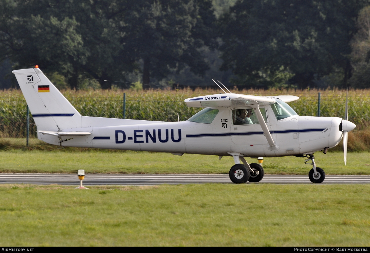 Aircraft Photo of D-ENUU | Cessna 152 | AirHistory.net #186888