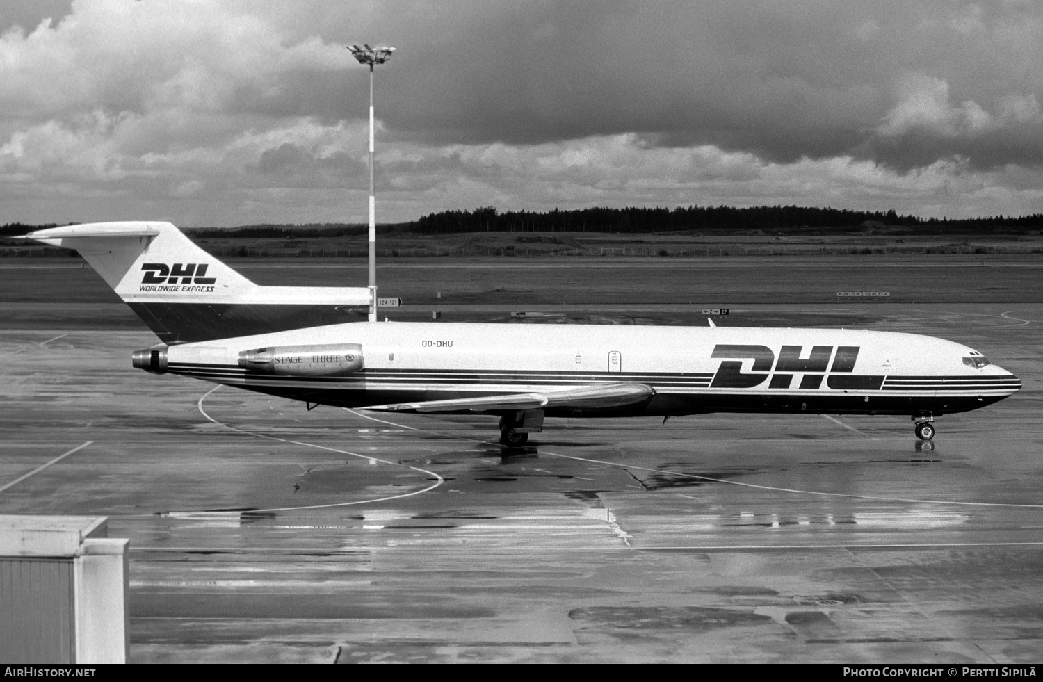 Aircraft Photo of OO-DHU | Boeing 727-223/Adv(F) | DHL Worldwide Express | AirHistory.net #186955
