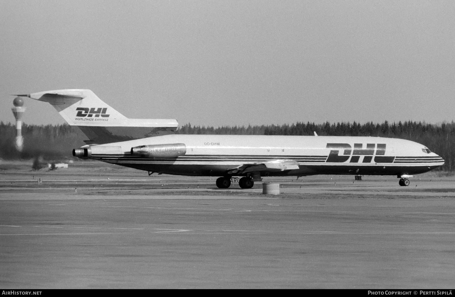 Aircraft Photo of OO-DHW | Boeing 727-223/Adv(F) | DHL Worldwide Express | AirHistory.net #186978