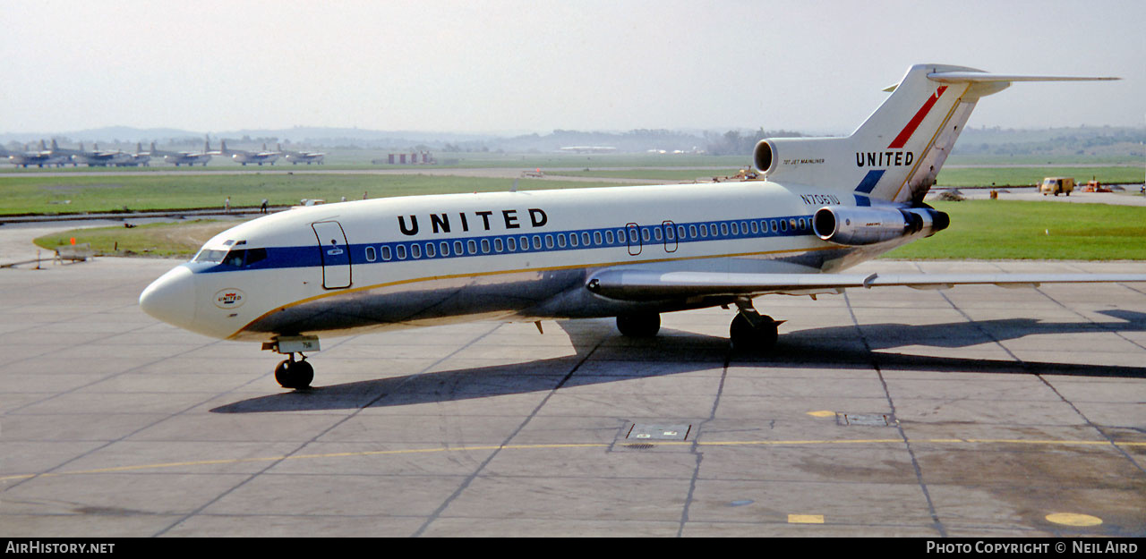 Aircraft Photo of N7061U | Boeing 727-22 | AirHistory.net #187047