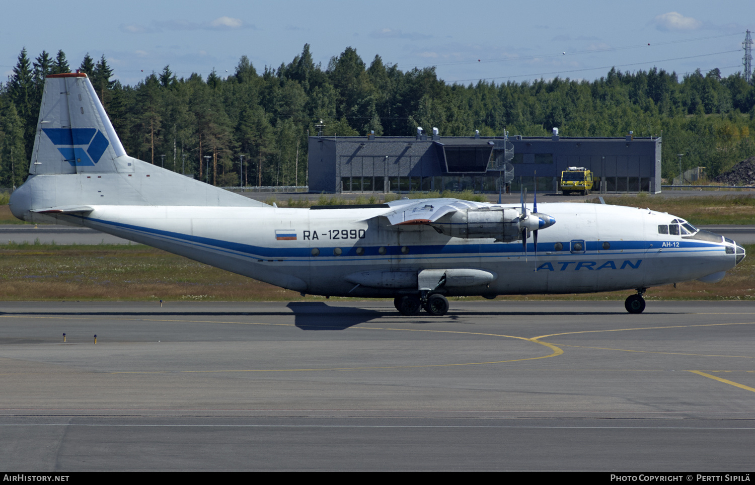 Aircraft Photo of RA-12990 | Antonov An-12B | Atran Cargo Airlines | AirHistory.net #187065