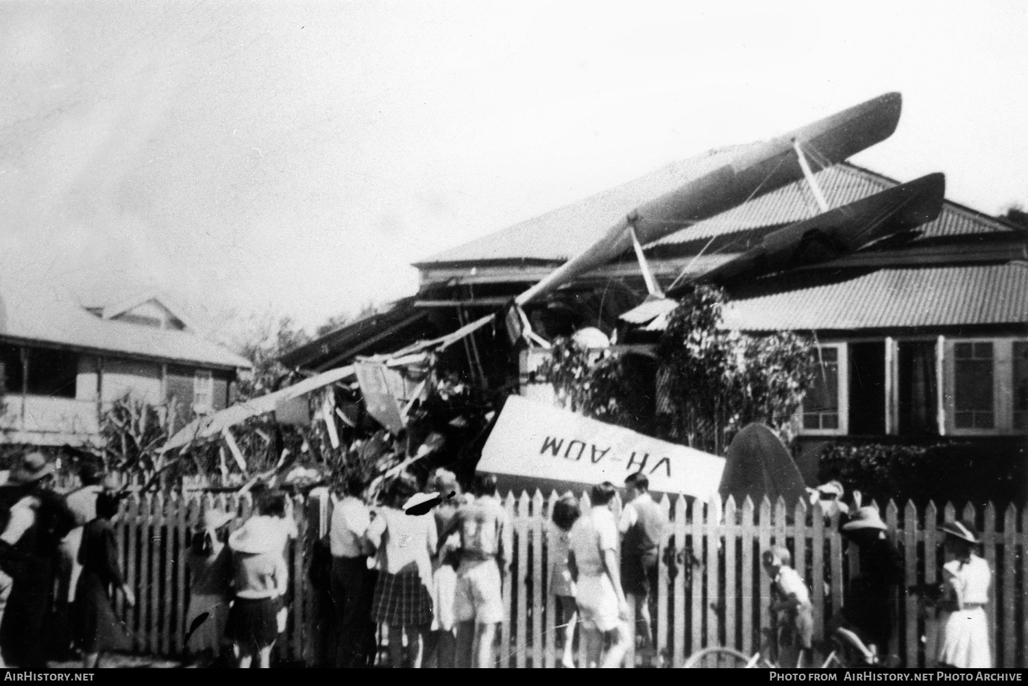 Aircraft Photo of VH-AOM | De Havilland D.H. 84A Dragon 3 | AirHistory.net #187078