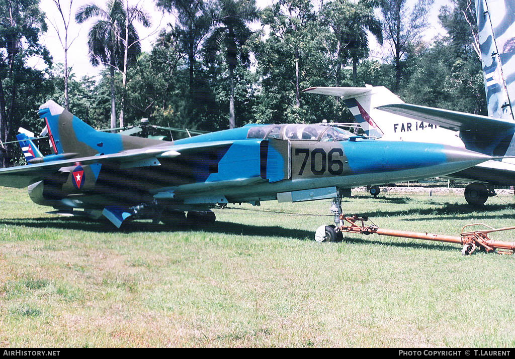 Aircraft Photo of 706 | Mikoyan-Gurevich MiG-23UB | Cuba - Air Force | AirHistory.net #187134