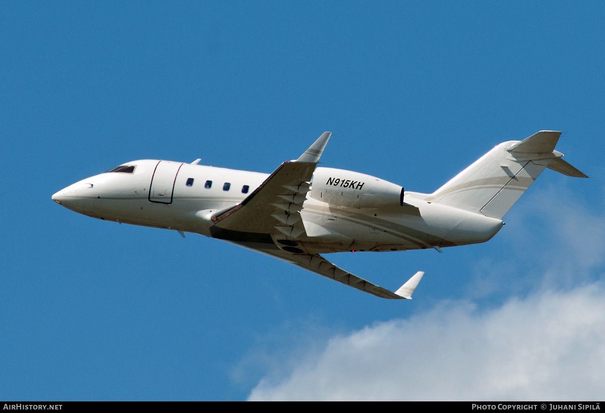 Aircraft Photo of N915KH | Canadair Challenger 600S (CL-600-1A11) | AirHistory.net #187139