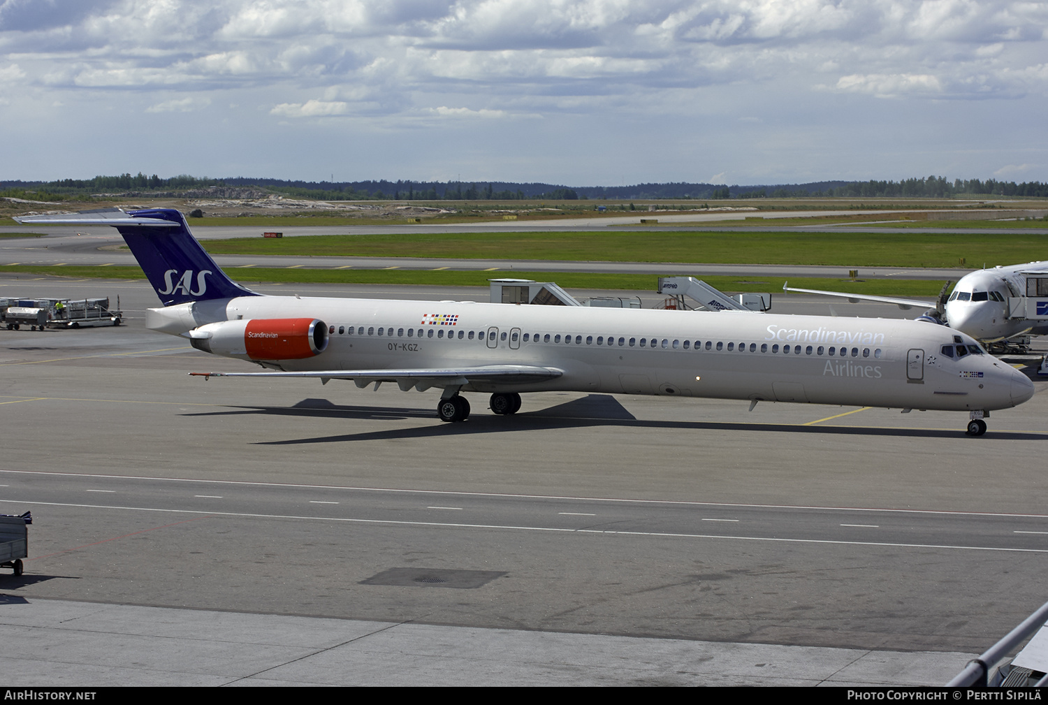 Aircraft Photo of OY-KGZ | McDonnell Douglas MD-82 (DC-9-82) | Scandinavian Airlines - SAS | AirHistory.net #187272