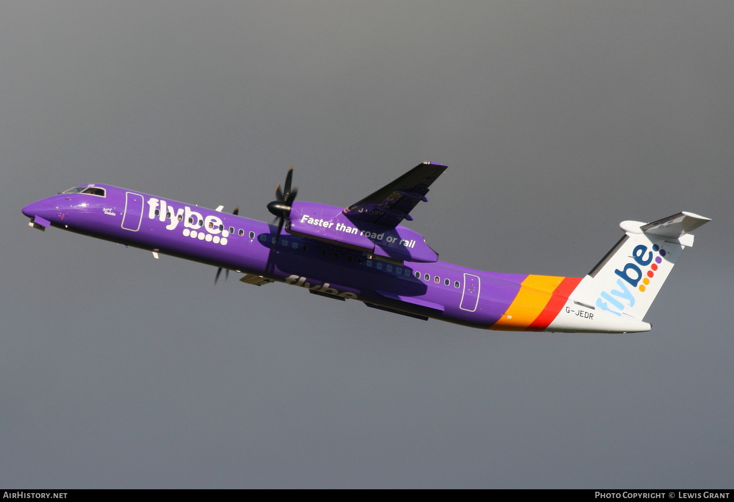 Aircraft Photo of G-JEDR | Bombardier DHC-8-402 Dash 8 | Flybe | AirHistory.net #187287