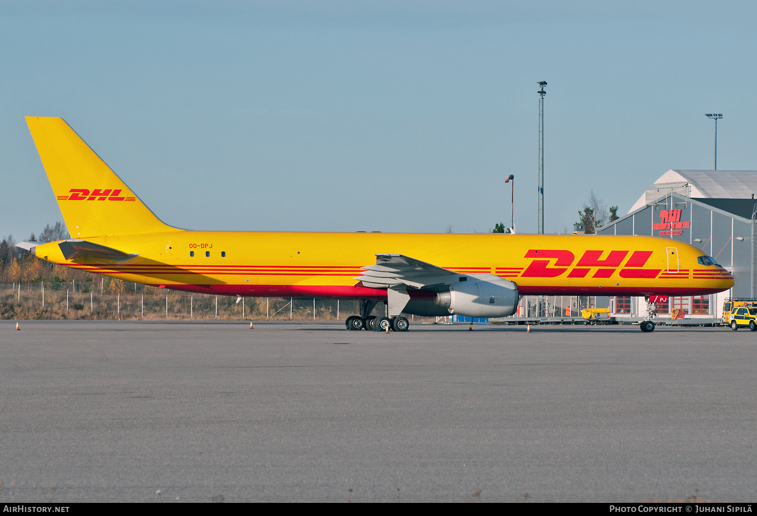 Aircraft Photo of OO-DPJ | Boeing 757-236/SF | DHL International | AirHistory.net #187364