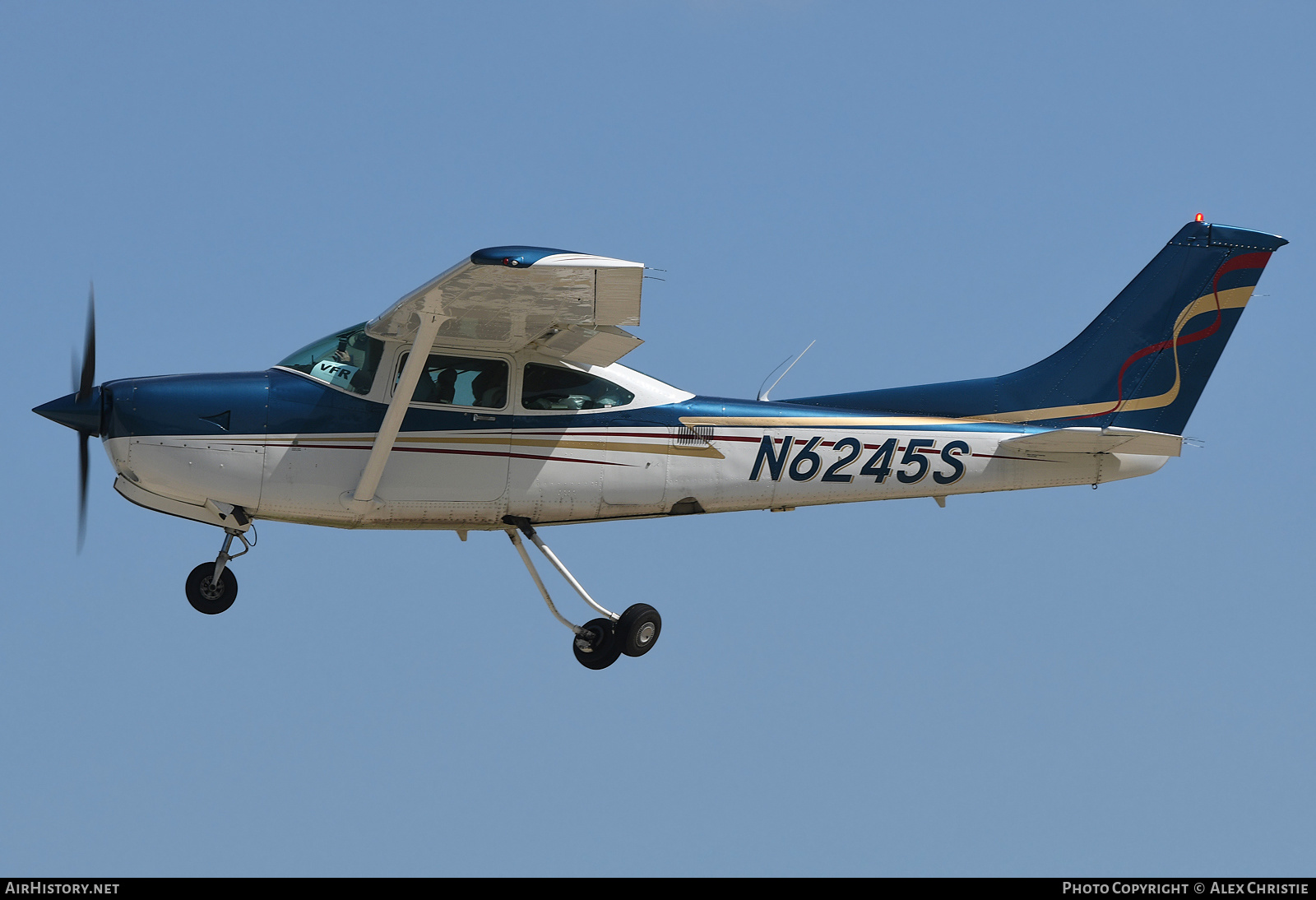 Aircraft Photo of N6245S | Cessna R182 Skylane RG | AirHistory.net #187365