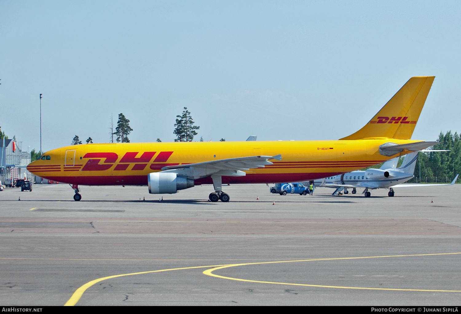 Aircraft Photo of D-AEAT | Airbus A300B4-622R(F) | DHL International | AirHistory.net #187404