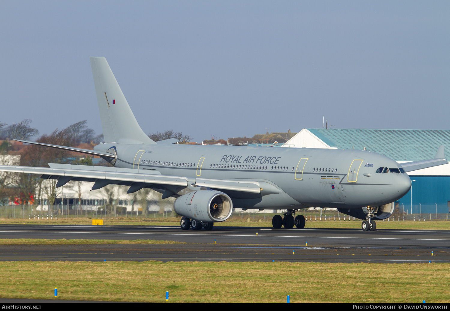 Aircraft Photo of ZZ330 | Airbus A330 Voyager KC2 (A330-243MRTT) | UK - Air Force | AirHistory.net #187409