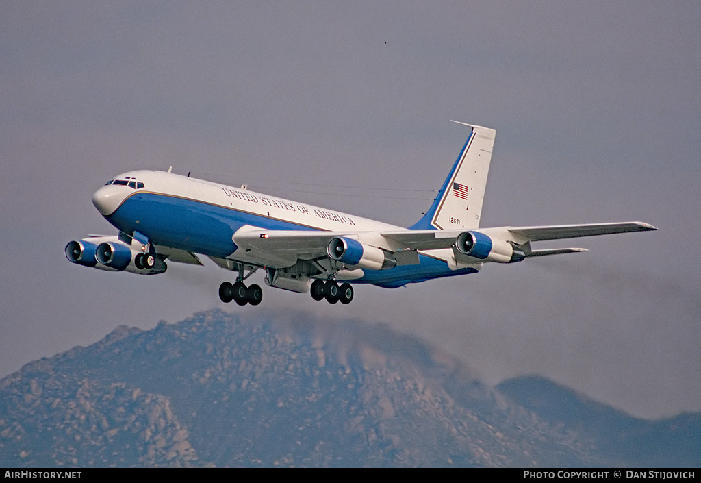 Aircraft Photo of 61-2671 / 12671 | Boeing C-135C Stratolifter | USA - Air Force | AirHistory.net #187466