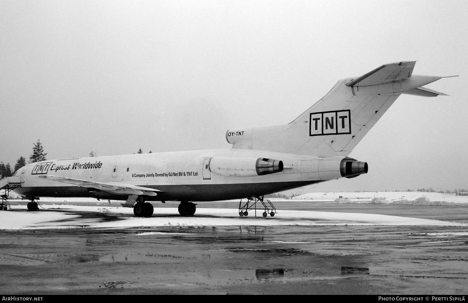 Aircraft Photo of OY-TNT | Boeing 727-281(F) | TNT Express | AirHistory.net #187507