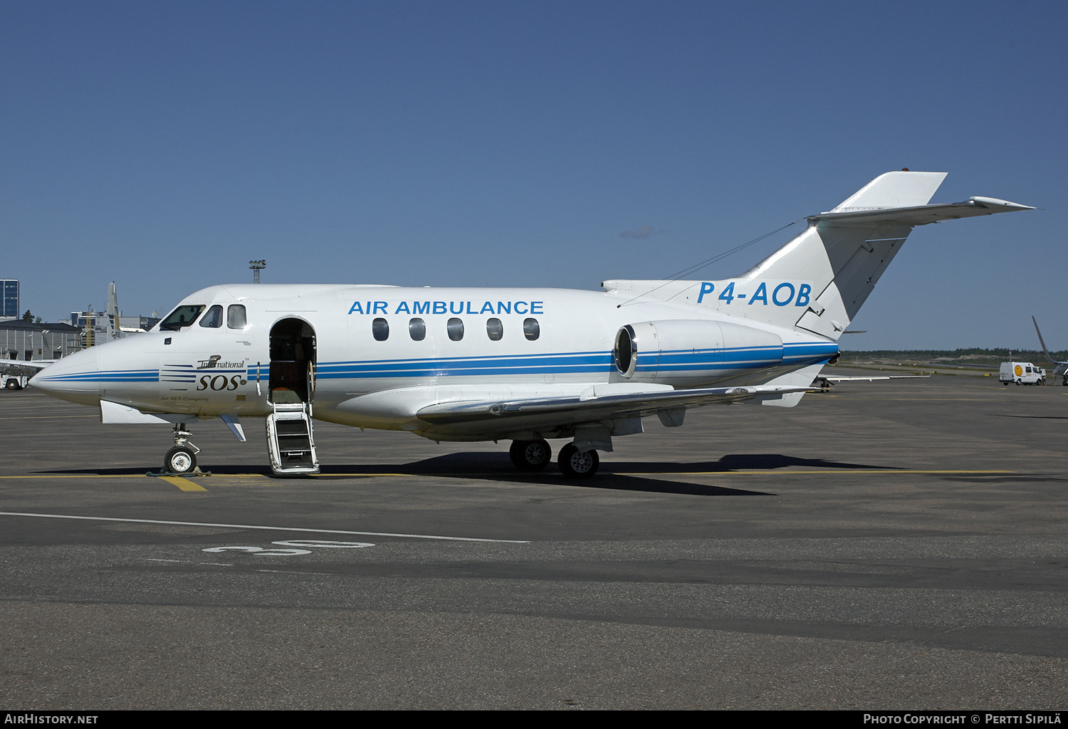 Aircraft Photo of P4-AOB | Hawker Siddeley HS-125-400A/731 | International SOS | AirHistory.net #187545