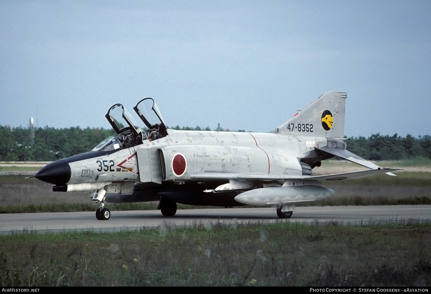 Aircraft Photo of 47-8352 | McDonnell Douglas F-4EJ Phantom II | Japan - Air Force | AirHistory.net #187590