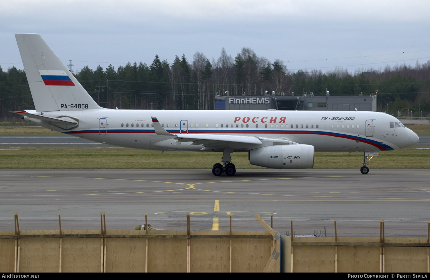 Aircraft Photo of RA-64058 | Tupolev Tu-204-300 | Rossiya - Special Flight Detachment | AirHistory.net #187671