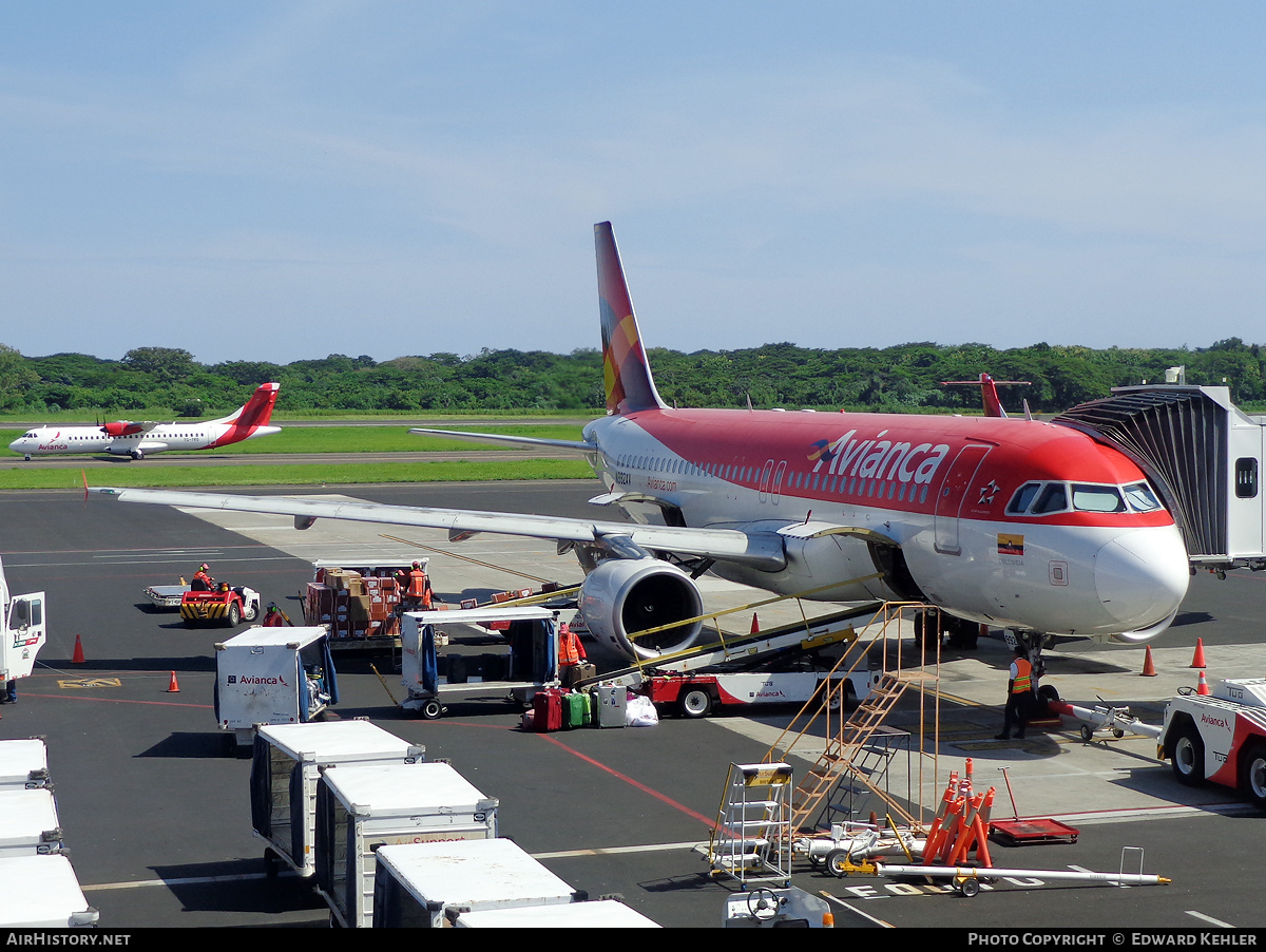 Aircraft Photo of N992AV | Airbus A320-214 | Avianca | AirHistory.net #187815