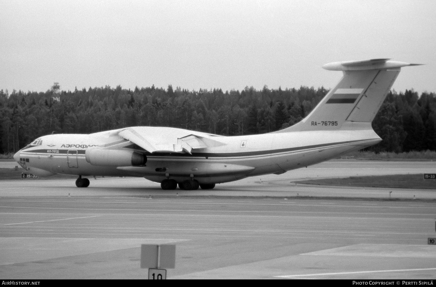 Aircraft Photo of RA-76795 | Ilyushin Il-76TD | Aeroflot | AirHistory.net #187902