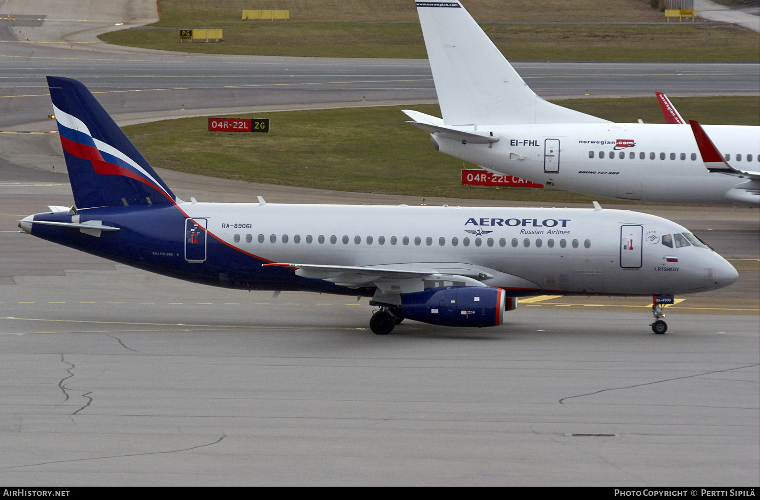 Aircraft Photo of RA-89061 | Sukhoi SSJ-100-95B Superjet 100 (RRJ-95B) | Aeroflot - Russian Airlines | AirHistory.net #187968