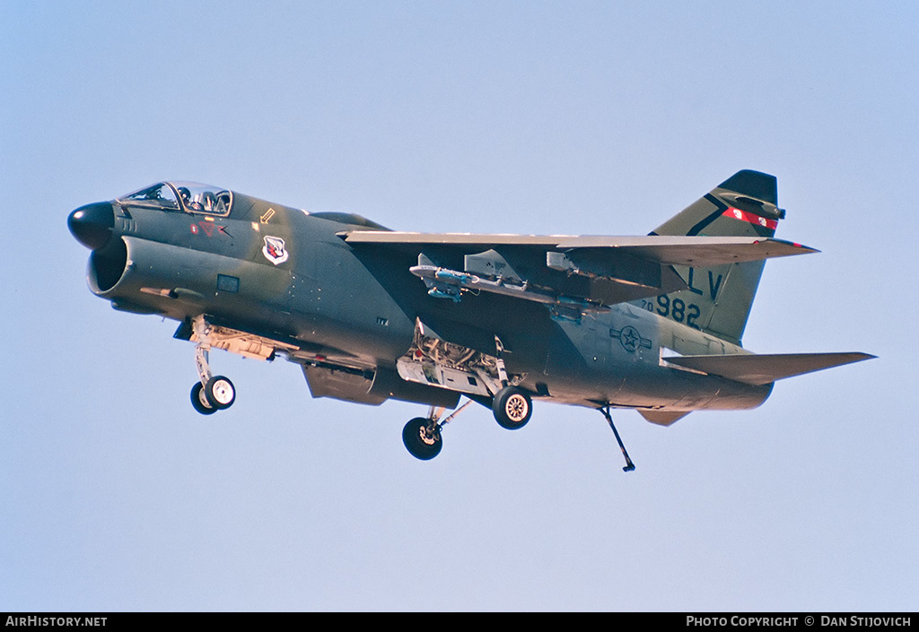 Aircraft Photo of 70-0982 / AF70-982 | LTV A-7D Corsair II | USA - Air Force | AirHistory.net #187983
