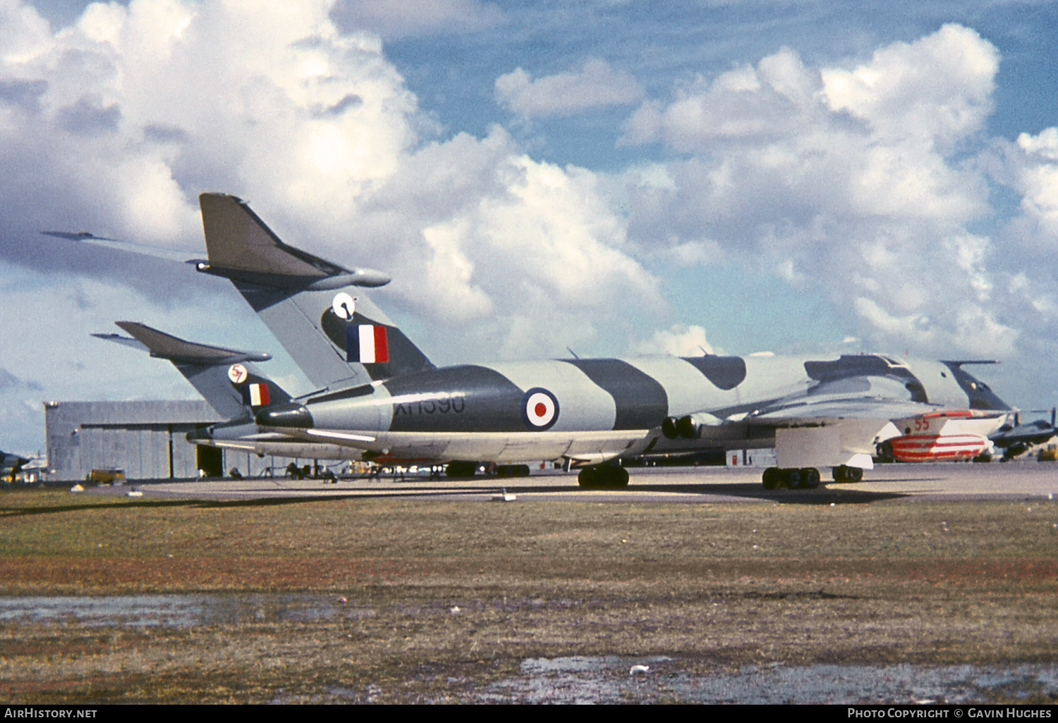 Aircraft Photo of XH590 | Handley Page HP-80 Victor K1A | UK - Air Force | AirHistory.net #188097