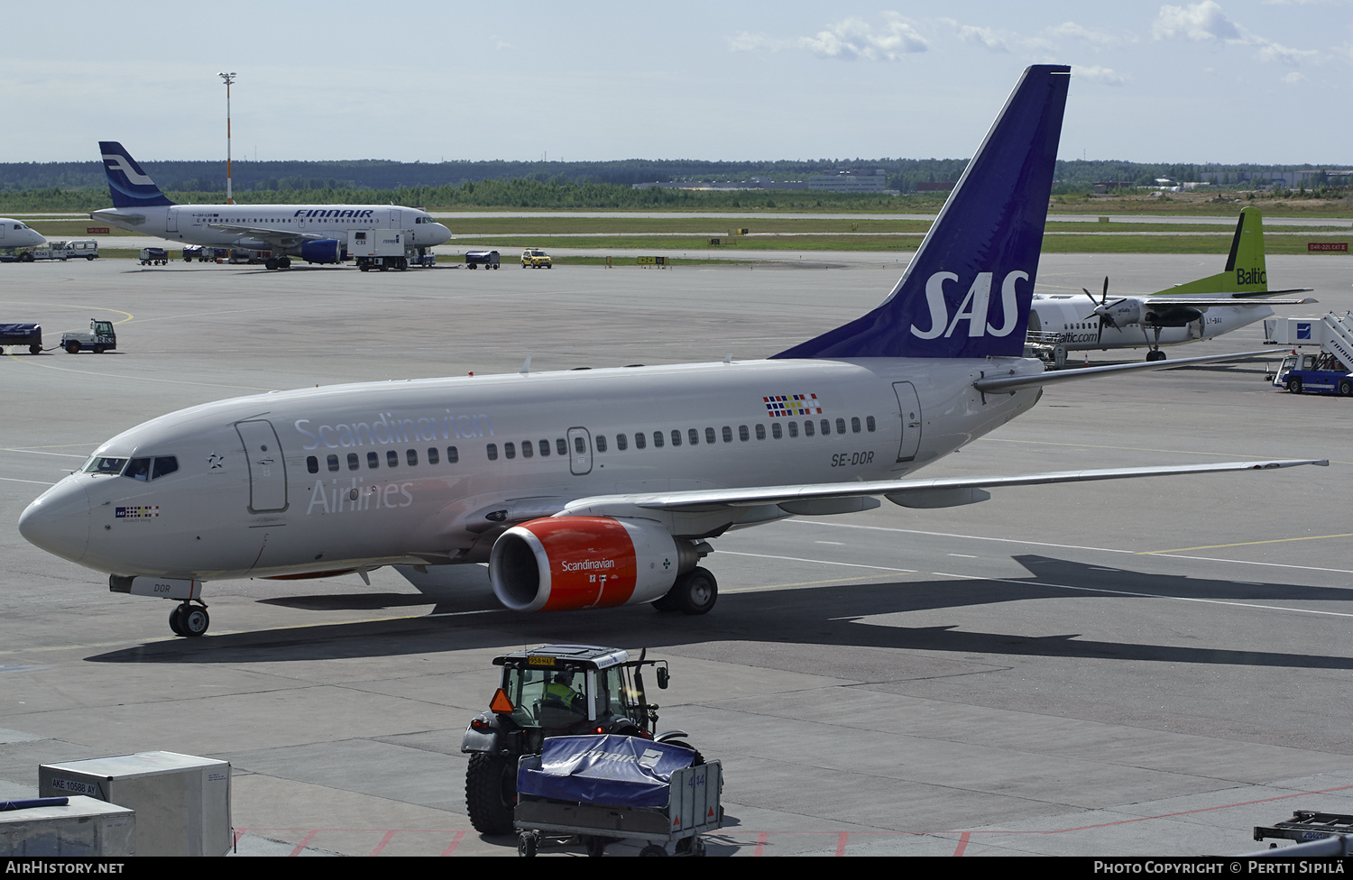 Aircraft Photo of SE-DOR | Boeing 737-683 | Scandinavian Airlines - SAS | AirHistory.net #188212