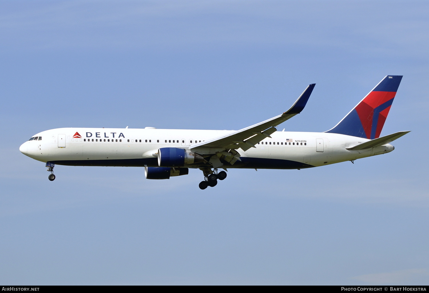 Aircraft Photo of N194DN | Boeing 767-332/ER | Delta Air Lines | AirHistory.net #188241