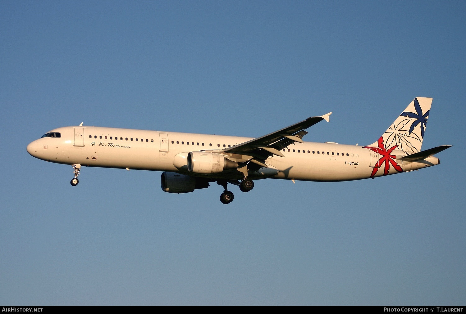 Aircraft Photo of F-GYAQ | Airbus A321-211 | Air Méditerranée | AirHistory.net #188273