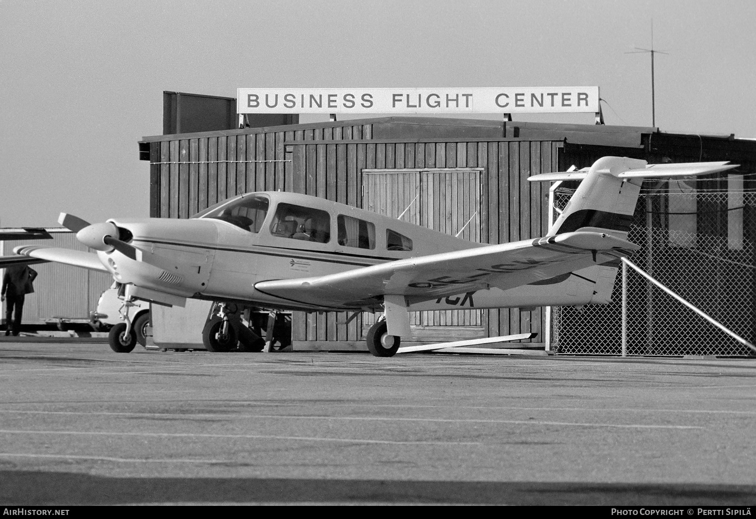 Aircraft Photo of SE-ICK | Piper PA-28RT-201 Cherokee Arrow IV | AirHistory.net #188437