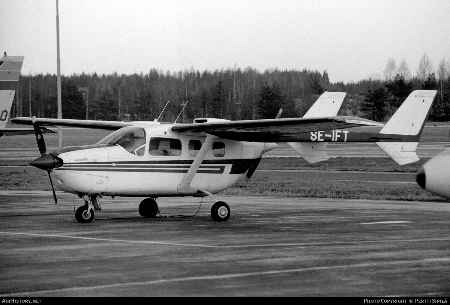 Aircraft Photo of SE-IFT | Reims F337H | AirHistory.net #188460