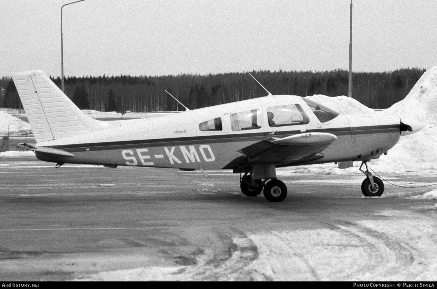 Aircraft Photo of SE-KMO | Piper PA-28-181 Cherokee Archer II | AirHistory.net #188467