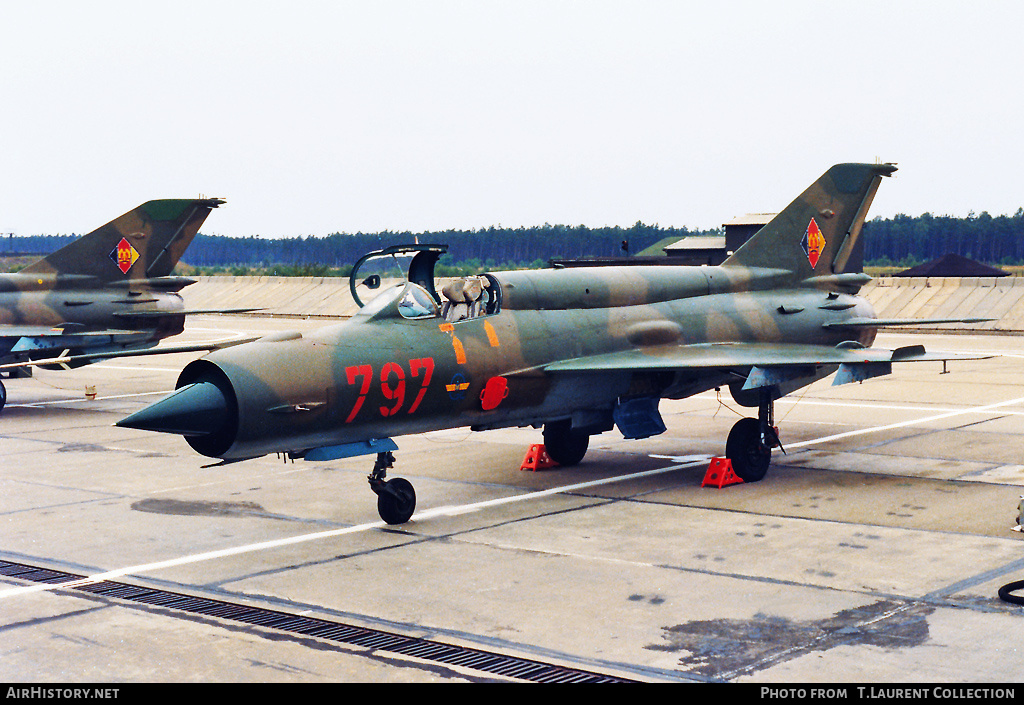 Aircraft Photo of 797 | Mikoyan-Gurevich MiG-21bis | East Germany - Air Force | AirHistory.net #188500