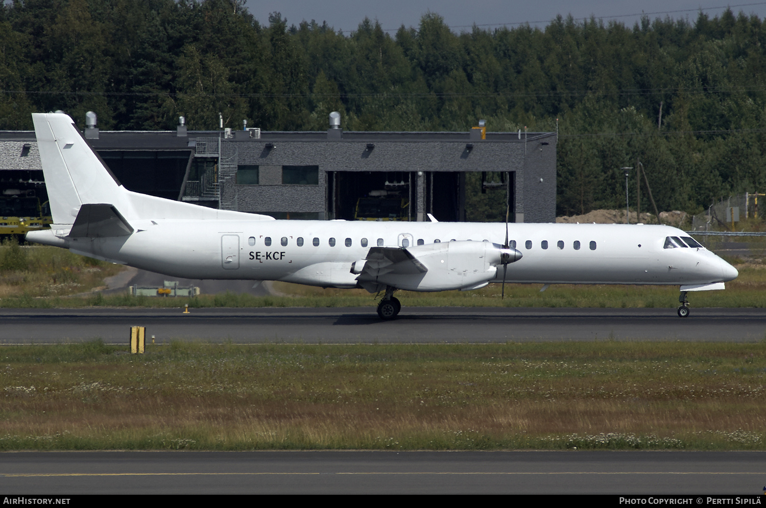 Aircraft Photo of SE-KCF | Saab 2000 | Golden Air | AirHistory.net #188543