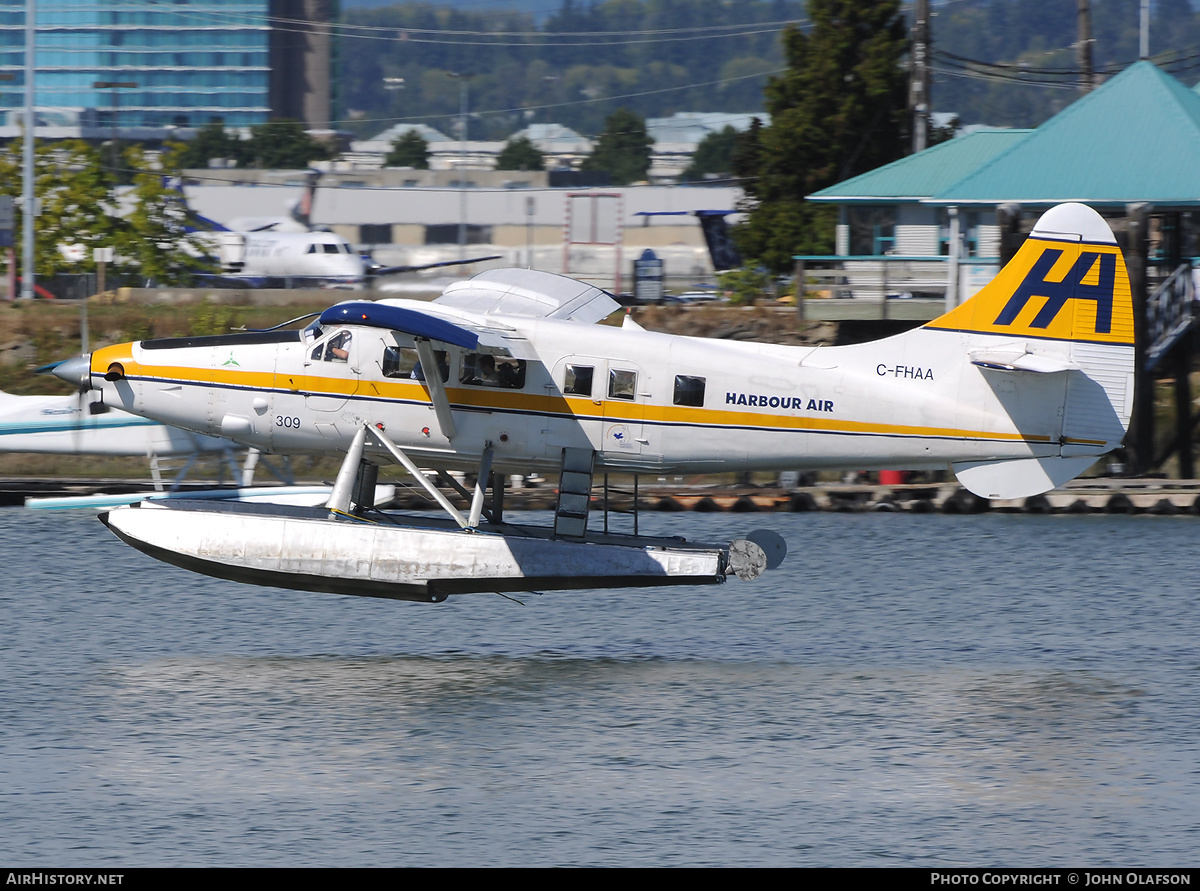 Aircraft Photo of C-FHAA | Vazar DHC-3T Turbine Otter | Harbour Air | AirHistory.net #188565