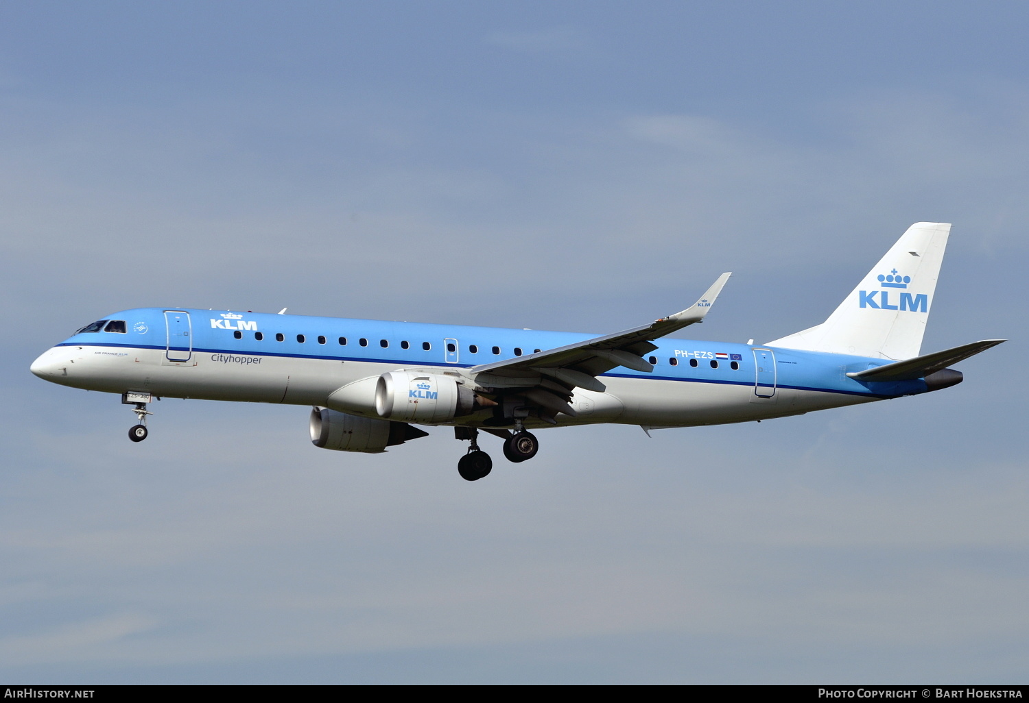 Aircraft Photo of PH-EZS | Embraer 190STD (ERJ-190-100STD) | KLM Cityhopper | AirHistory.net #188633