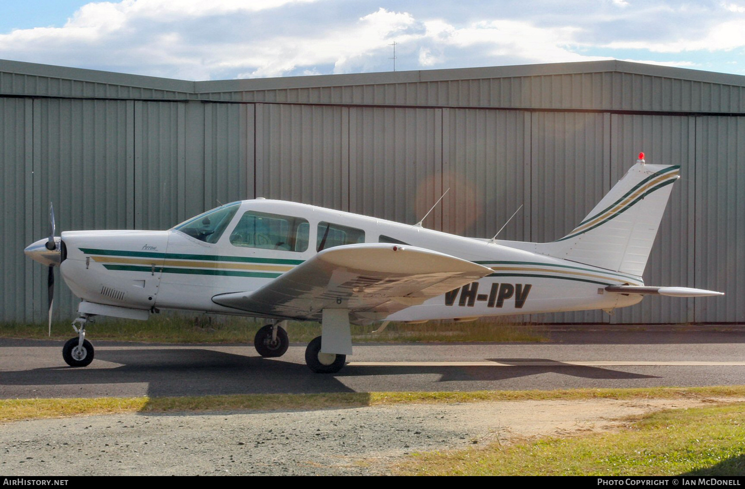 Aircraft Photo of VH-IPV | Piper PA-28R-200 Cherokee Arrow II | AirHistory.net #188696