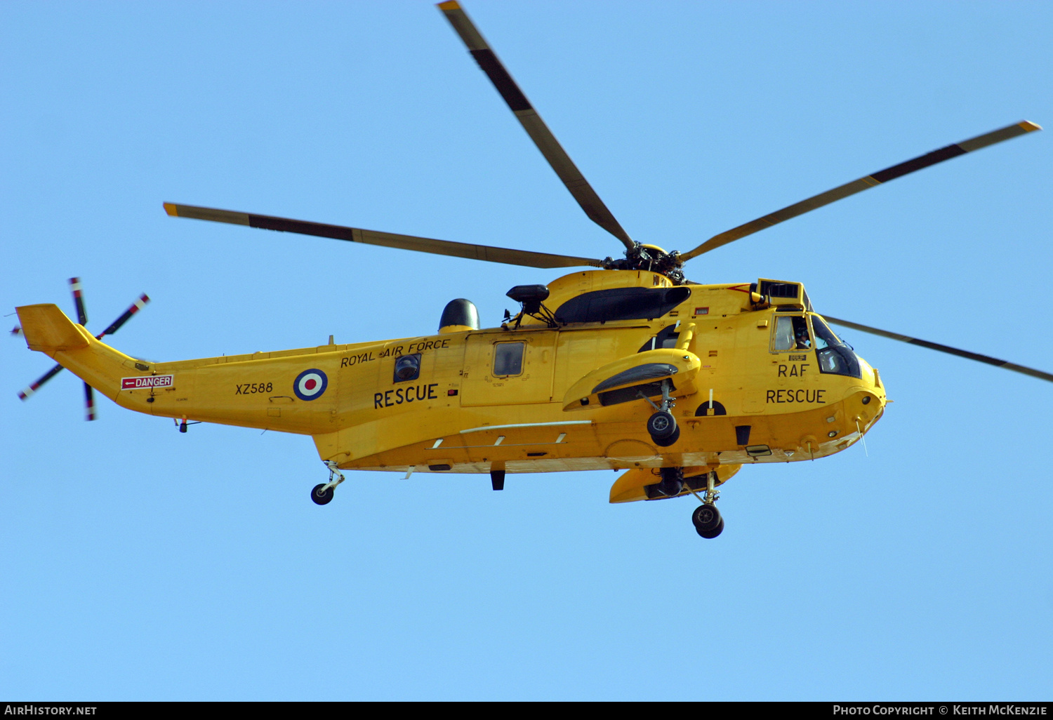 Aircraft Photo of XZ588 | Westland WS-61 Sea King HAR3 | UK - Air Force | AirHistory.net #188717