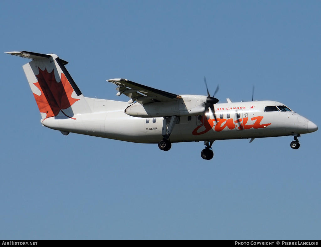 Aircraft Photo of C-GONR | De Havilland Canada DHC-8-102 Dash 8 | Air Canada Jazz | AirHistory.net #188773