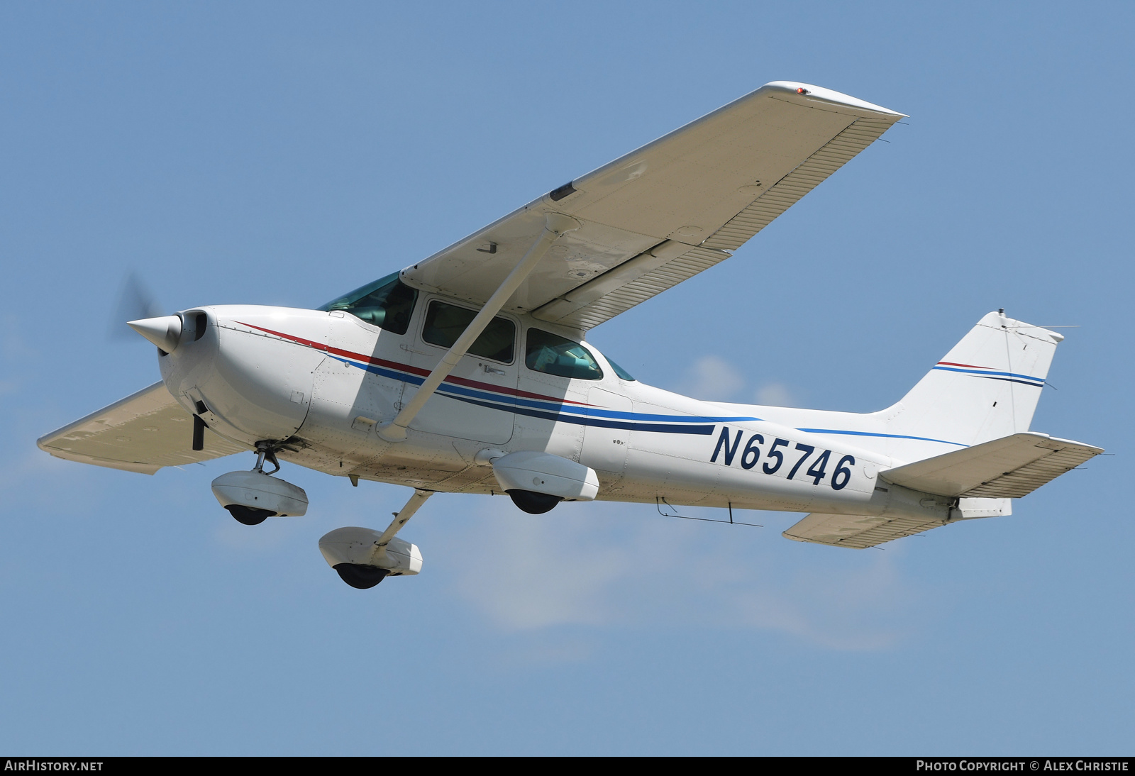 Aircraft Photo of N65746 | Cessna 172P Skyhawk | AirHistory.net #188777