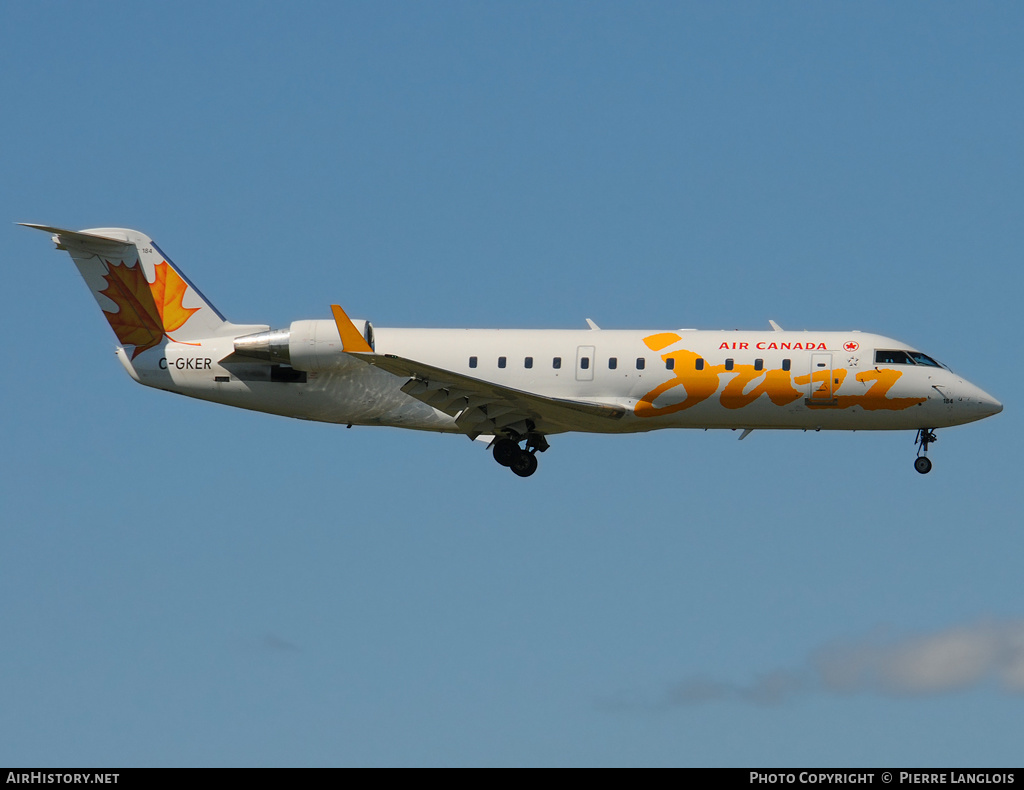 Aircraft Photo of C-GKER | Bombardier CRJ-200ER (CL-600-2B19) | Air Canada Jazz | AirHistory.net #188787
